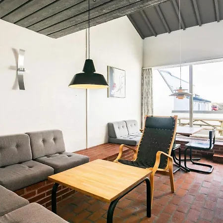 Vii Apartman *